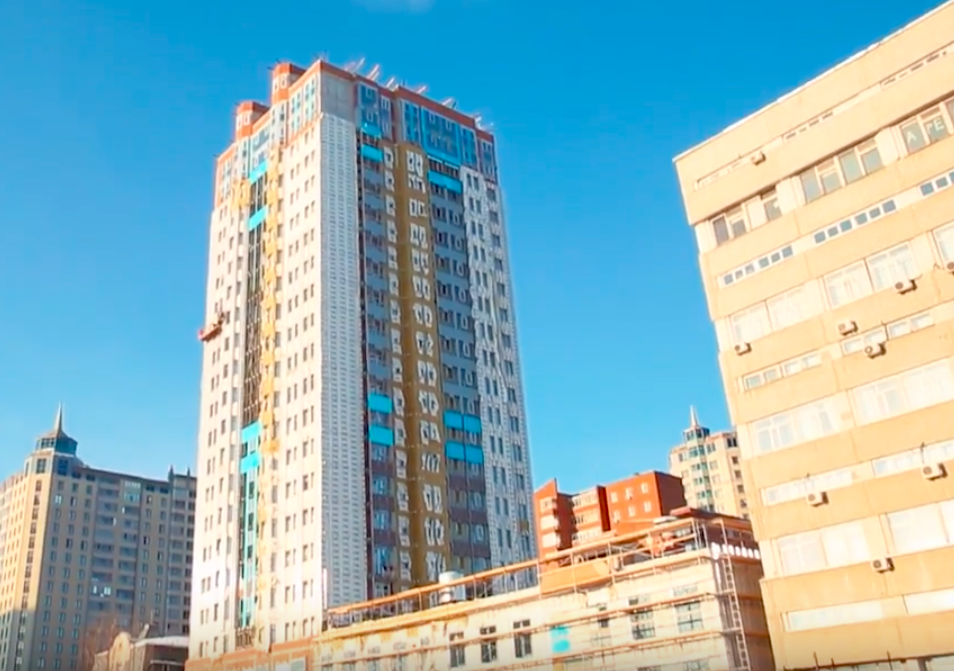 Дом на ул. Тверитина в Екатеринбурге